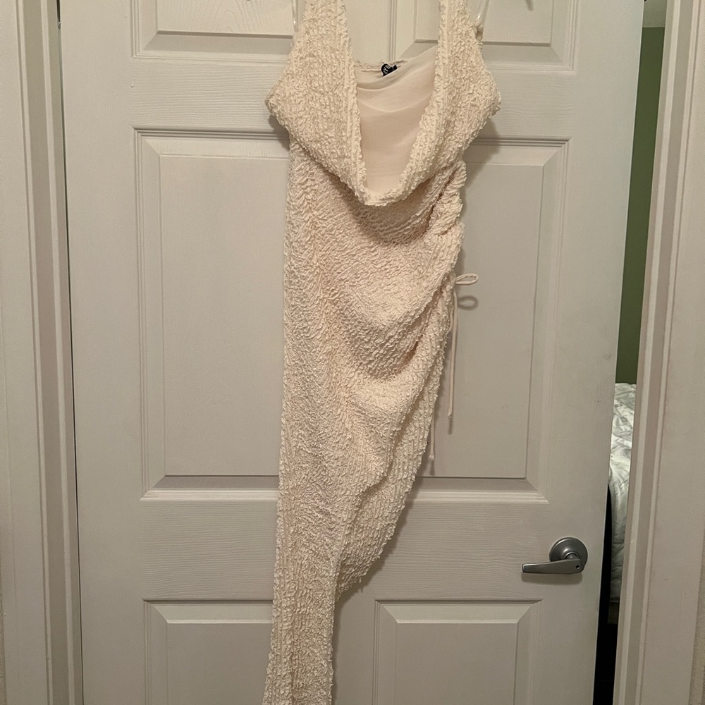 Chic Asymmetrical Cream Dress